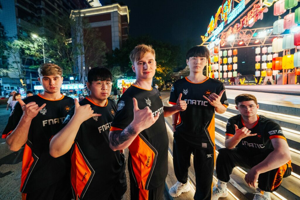 A photo of Fnatic, a League of Legends team from Europe (Image via lolesports on X)